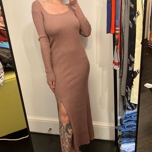 MOVING SALE! 💕 Slit dress